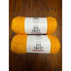 Big twist Value varsity gold 2 skeins